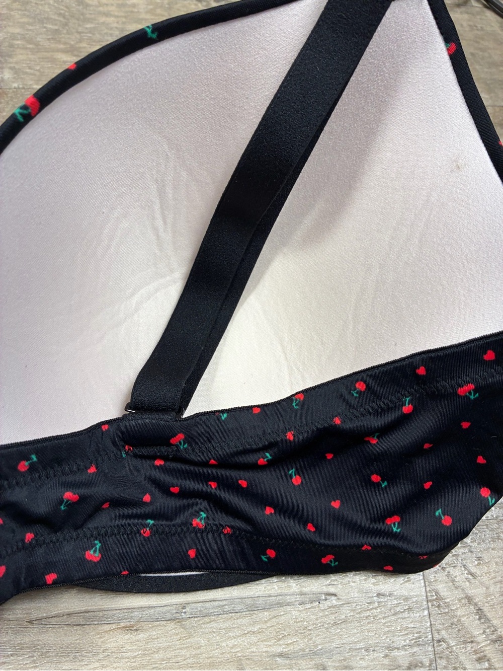 Victoria Secret PINK Wear Everywhere Lightly Lined T Shirt Cherry Print Bra - Picture 9 of 13